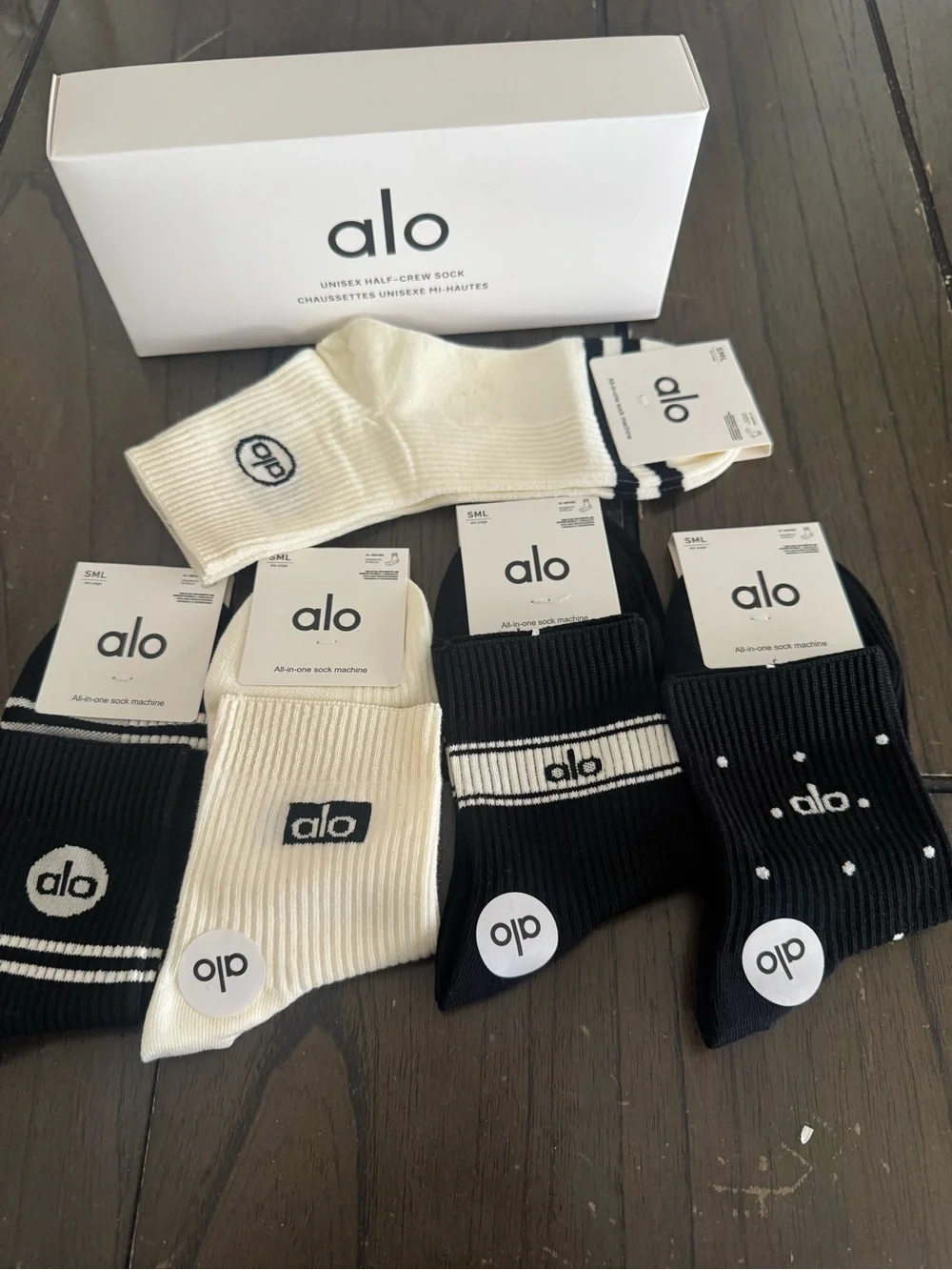 Crew Socks Pack — Black & Cream final price